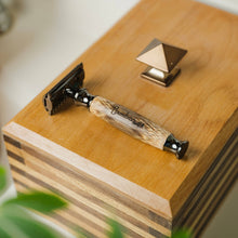 Razor- Bamboo & Stainless Steel Safety