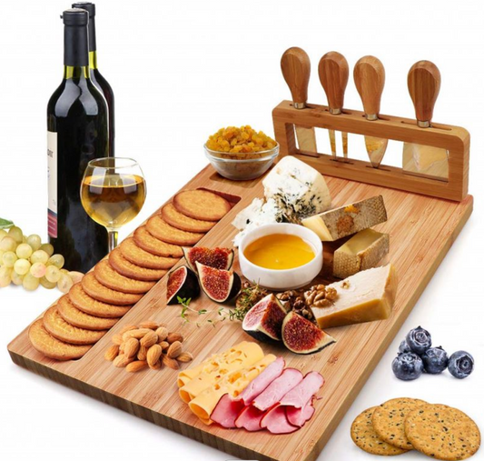 bamboo cutlery board with 4 bamboo knives