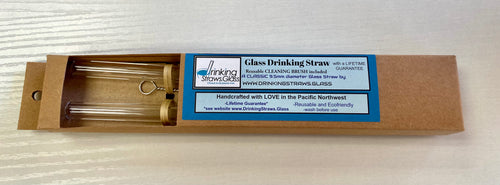 Glass drinking straw that's plastic free and zero waste from Planet Renu